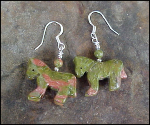 UNAKITE